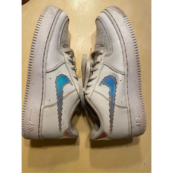 Nike Air Force 1 Low Iridescent Pixel Sneakers - Picture 5 of 6